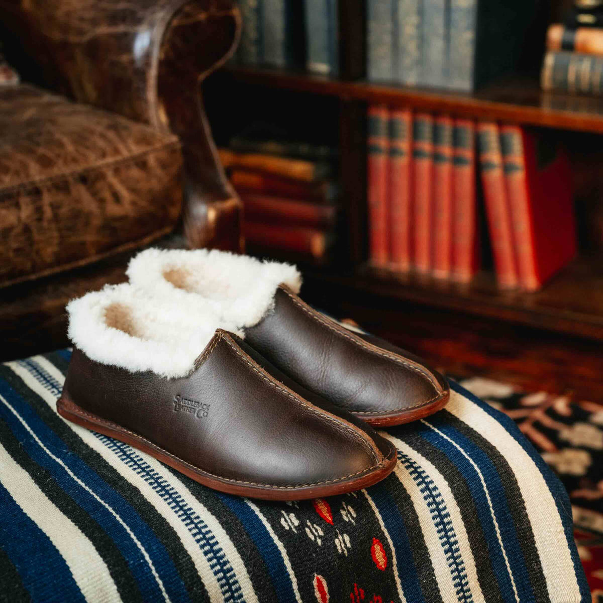 Dave's Deals Sheepskin Moccasins- Old design - Size 7-Dark Coffee Brown